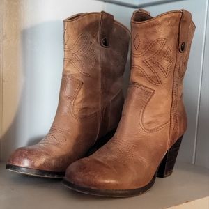 Giani Bini Heeled Boots